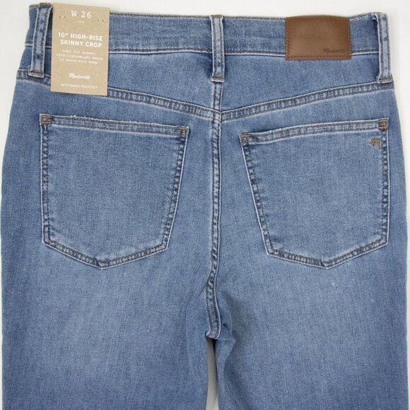 Madewell 10" High-Rise Skinny Crop Jeans in Welling Wash: Summerweight Edition - Picture 11 of 16